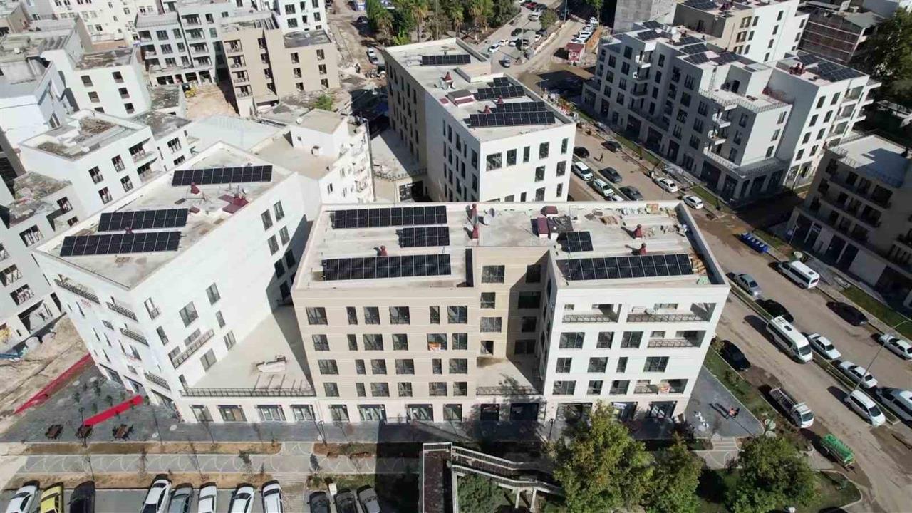 Adıyaman Atatürk Bulvarı’nda ticaret ve yaşam yeniden başladı