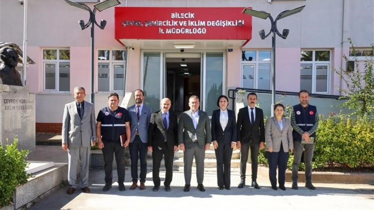 Bilecik Valisi Sözer, İl Müdürlüğü’nü Ziyaret Etti