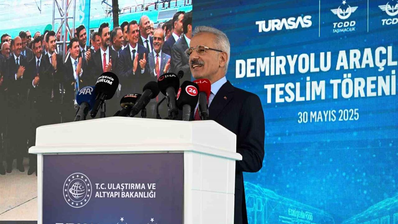 Türkiye’nin ilk hızlı tren fabrikası Sakarya’da kuruluyor