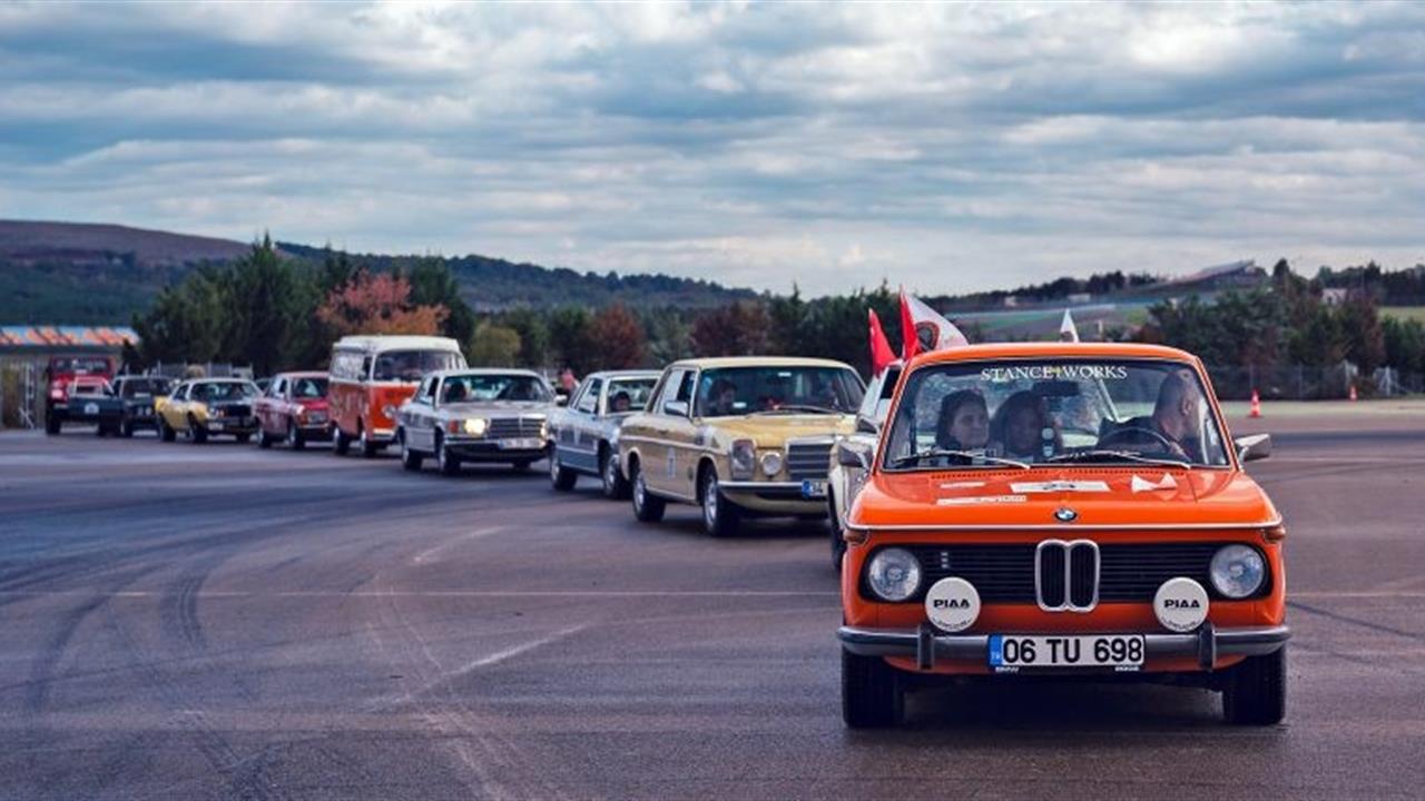 Cumhuriyet Rallisi'nde dostluk ön plandaydı - İSTANBUL