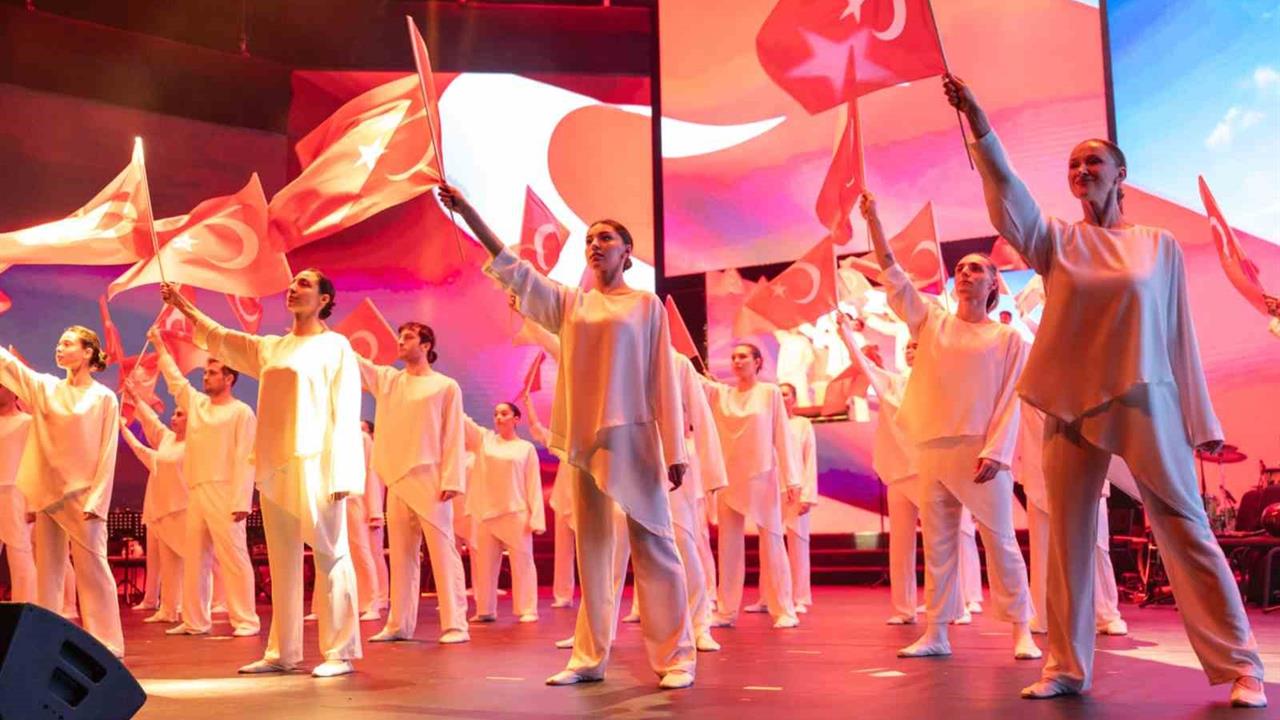 Bahçeşehir Koleji'nde Cumhuriyet Coşkusu - İSTANBUL