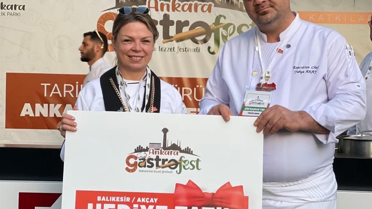 Kütahya'dan Şefler, Ankara Gastronomi Festivali'nde Ödül Aldı