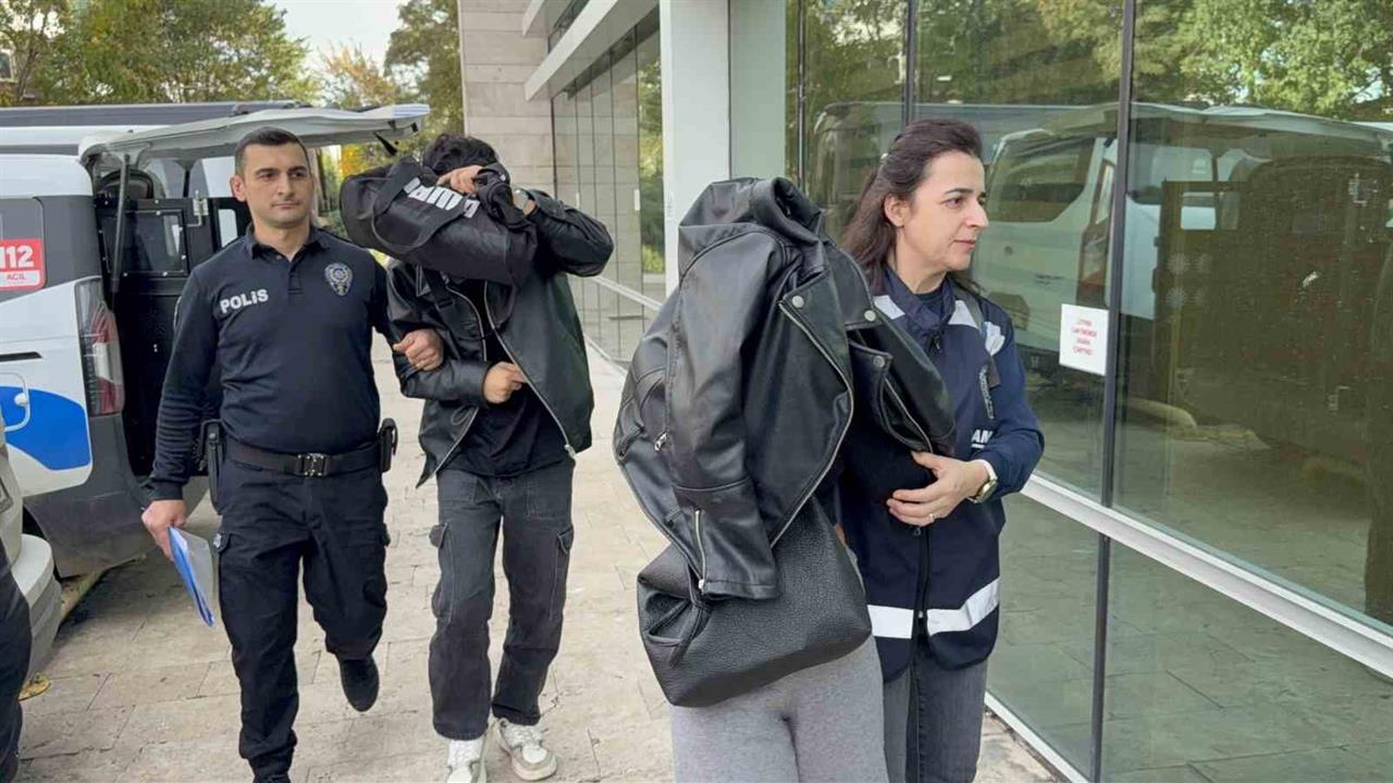 Samsun Canik'te Metro Market'ten Yiyecek Hırsızlığı Gerçekleşti