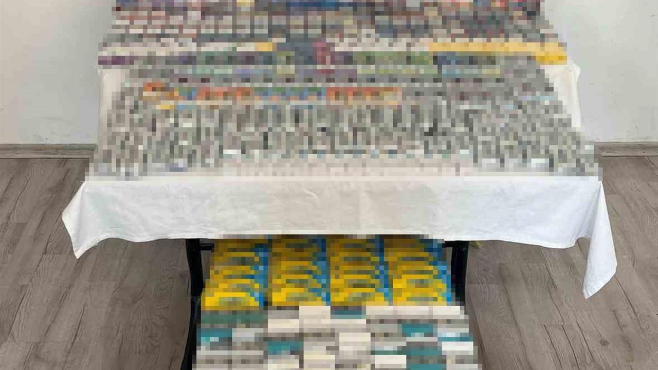 Antalya Manavgat'ta Jandarma Ekipleri Kaçak Tütün Ürünleri Ele Geçirdi