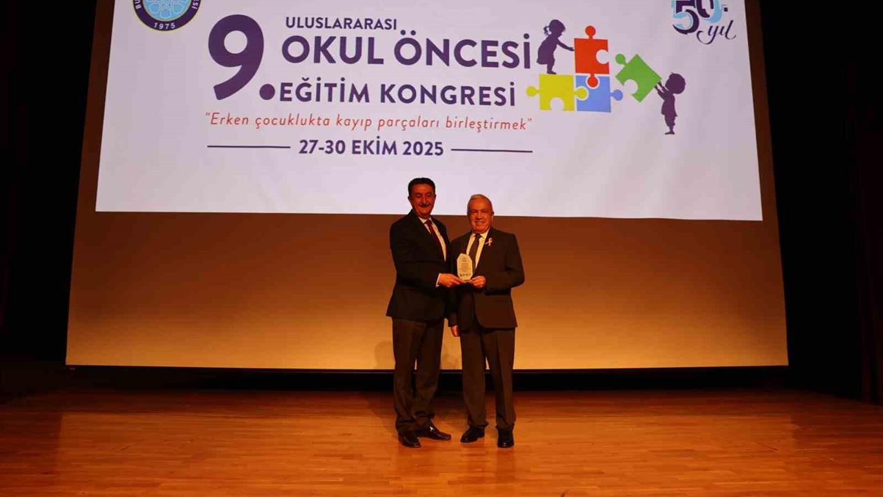 Bursa Nilüfer'de Başkan Özdemir, Çocuk Dostu Şehir Hedefini Vurguladı