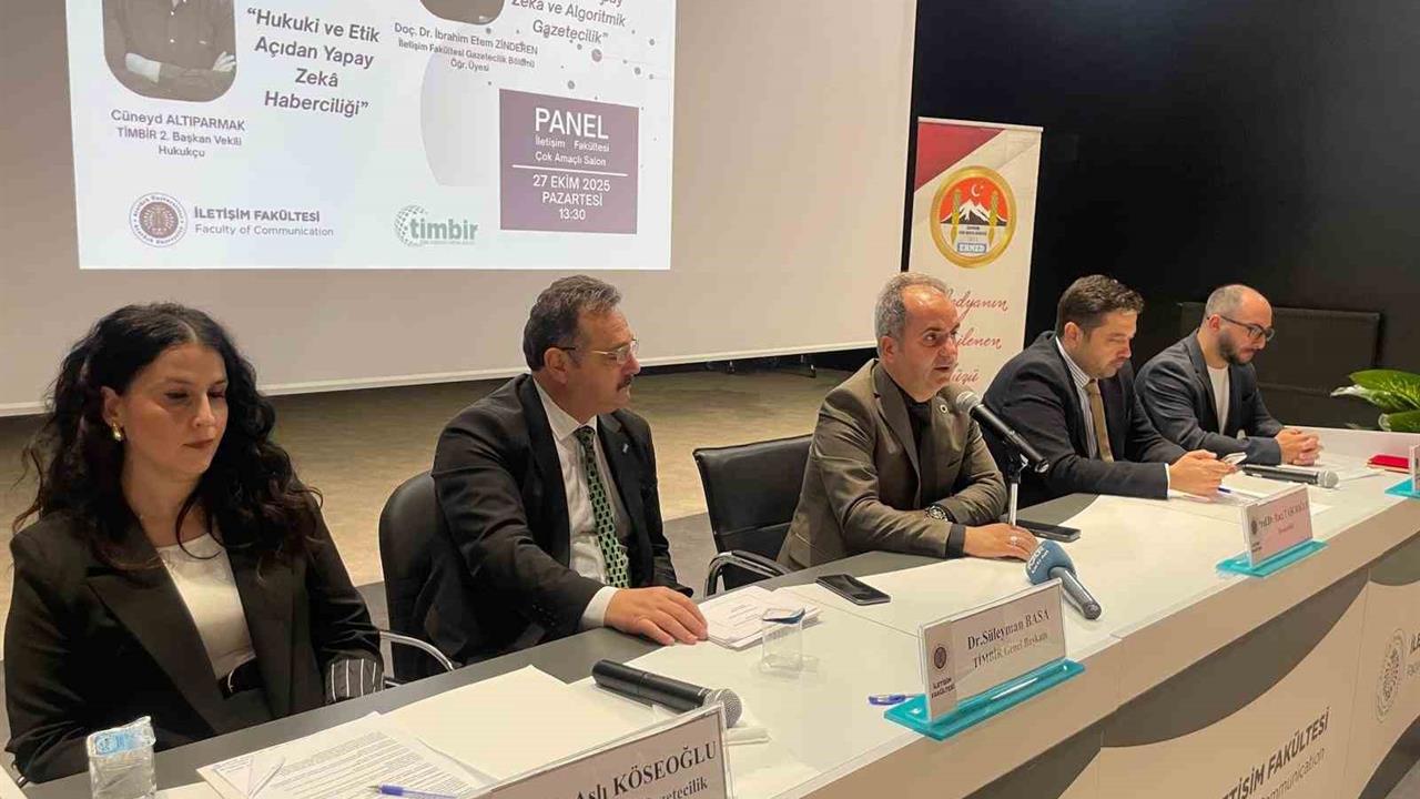 Erzurum'da Gerçekleşen Panelde Yeni Medya Konuları Ele Alındı