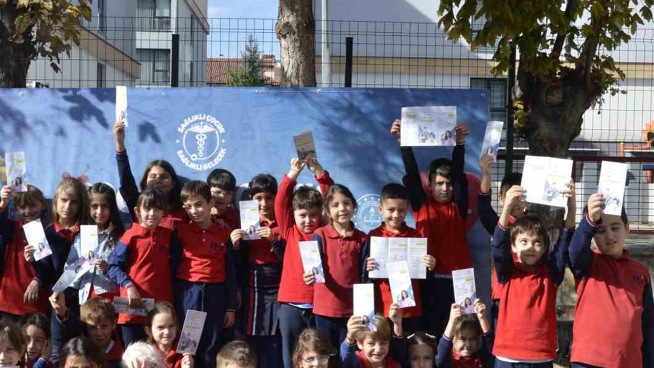 Eskişehir'de 'Sağlıklı Çocuk, Sağlıklı Gelecek' Etkinliği Gerçekleştirildi