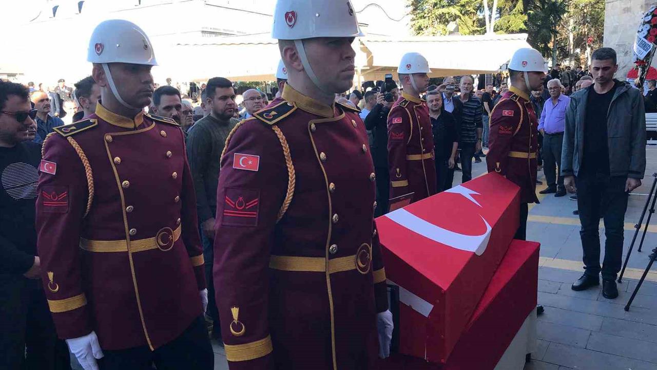 Jandarma KOM Daire Başkanı Tuğgeneral Akşit memleketinde son yolculuğuna uğurlandı