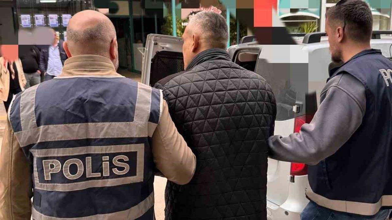 Bursa Orhangazi'de 16 Yıl Hapis Cezası Olan Zanlı Evinin İçinde Bulundu