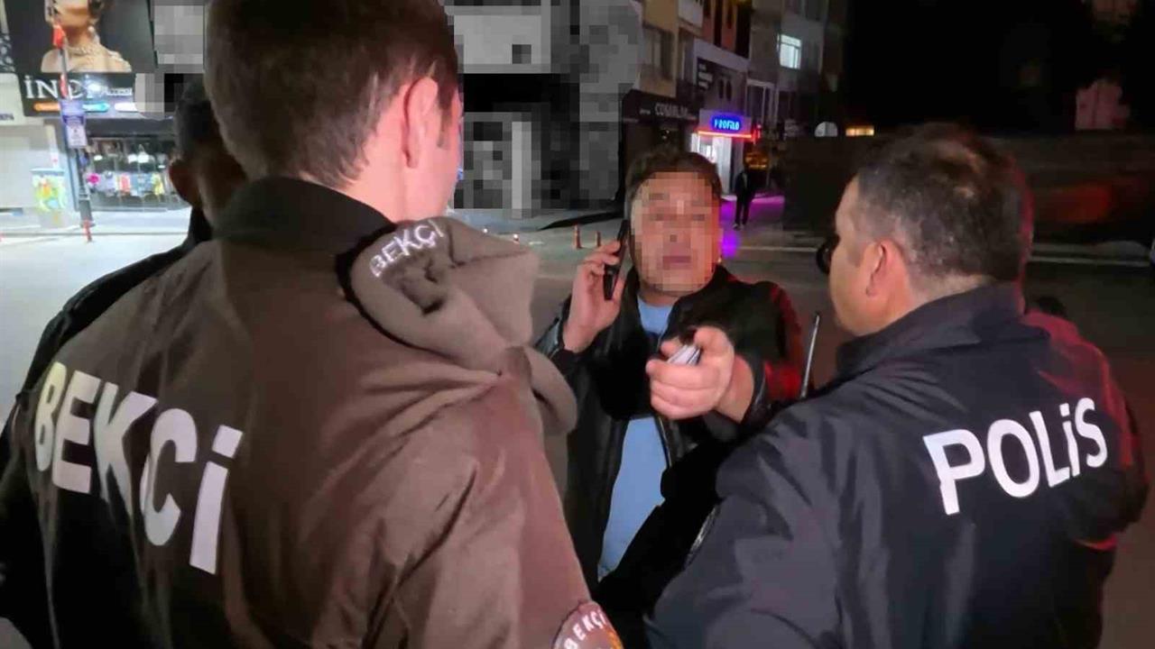 Aksaray Merkez'de Bekçiye Kimlik Vermeyen Şahıs, Bekçileri Polise Şikayet Etti