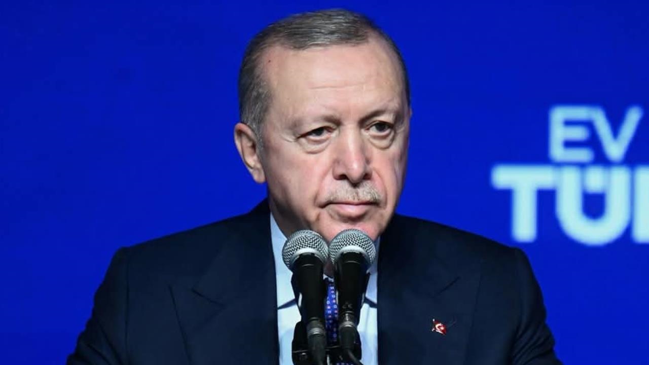 Cumhurbaşkanı Erdoğan Balıkesir Sındırgı'daki Deprem İçin Mesaj Yayınladı