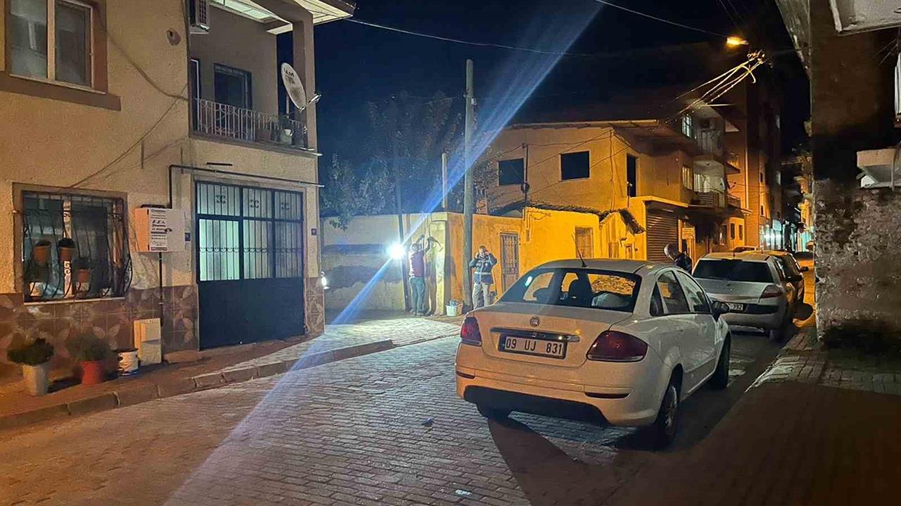 İncirliova Aydın'da Alacak Verecek Tartışmasında Bir Kişi Yaralandı