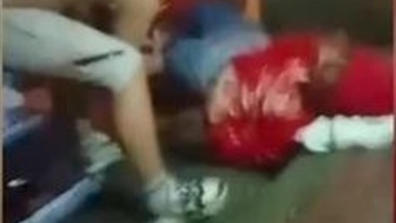 İstanbul Gaziosmanpaşa'da Meydana Gelen Silahlı Kavgada 1 Kişi Hayatını Kaybetti