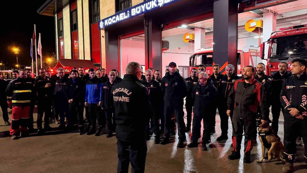 Kocaeli Hızır 41 Tırı, Balıkesir'de Günde 30 Bin Çorba Üretiyor