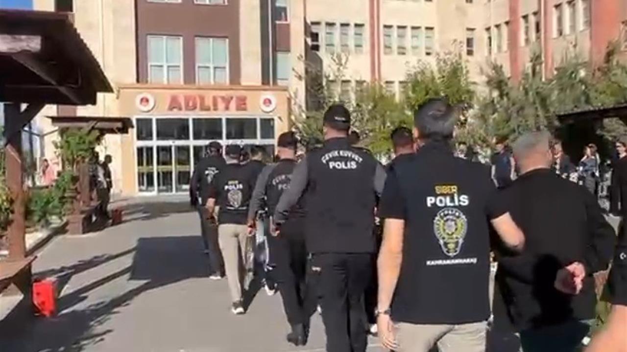 Kahramanmaraş'ta İnternet Üzerinden 60 Milyon TL Vurgun Yapan 9 Kişi Tutuklandı