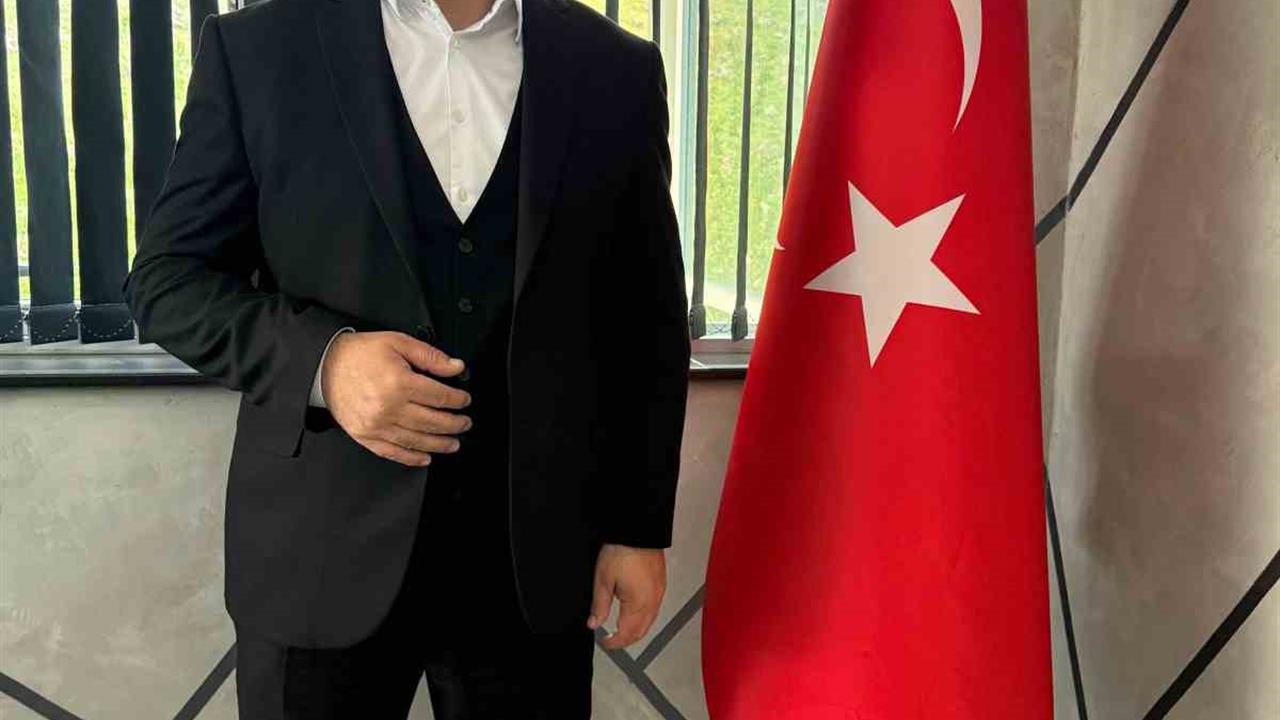 Kayseri HAGİAD Başkanı Fatih Erkan, Cumhuriyet'in sadece yönetim biçimi değil, aynı zamanda bir inanç ve umut mirası olduğunu vurguladı.