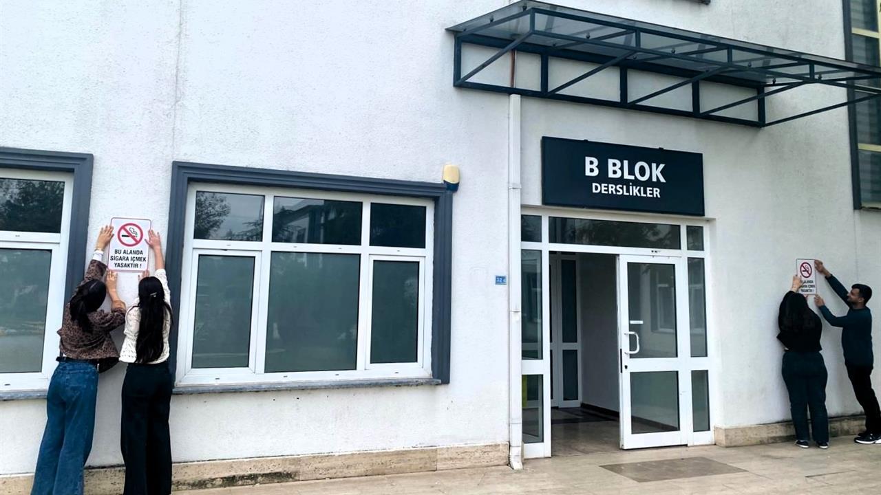 Sakarya'da Öğrenciler Dumansız Hava Sahası İçin Farkındalık Yaratıyor