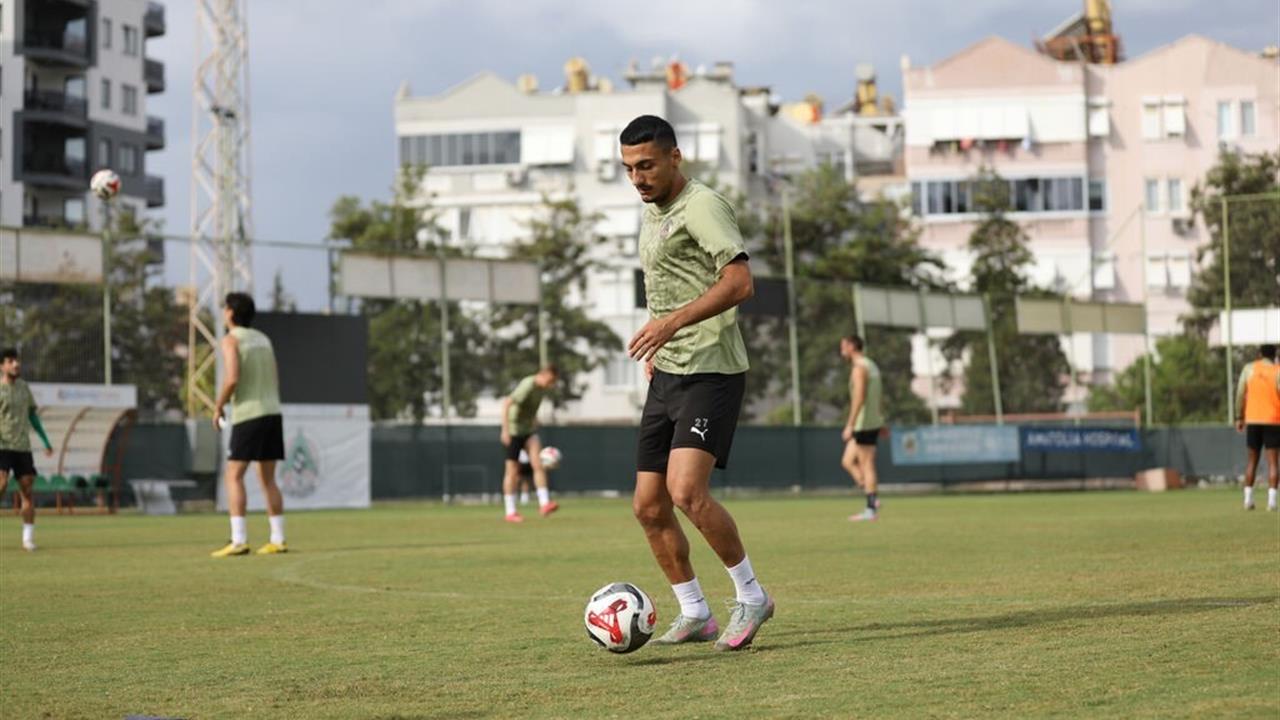 Alanyaspor, Bursa Yıldırımspor ile Kupa Maçı Hazırlıklarını Tamamladı