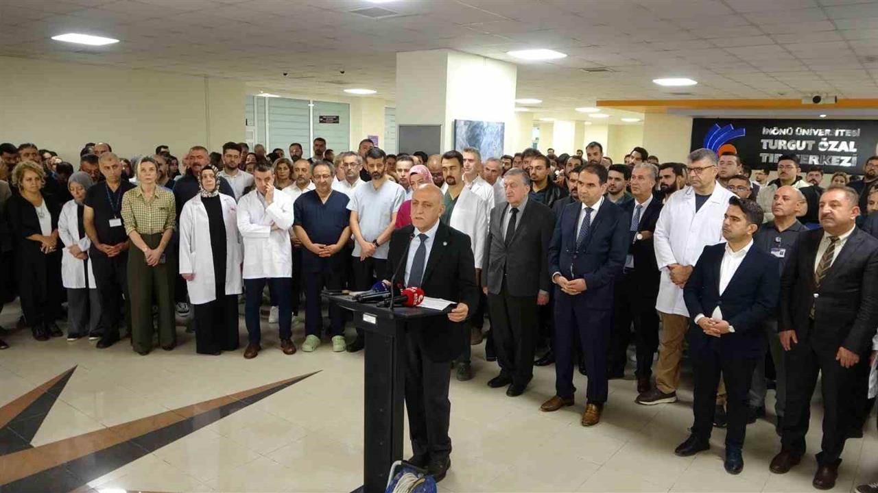 Malatya Turgut Özal Tıp Merkezi'nde Görevli Doktora Saldırıldı