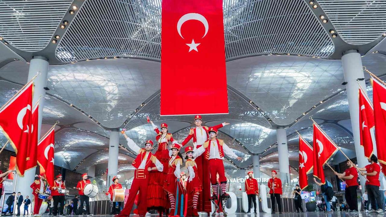 İstanbul Havalimanı, Cumhuriyet Bayramı'nda 7. Yılını Kutluyor