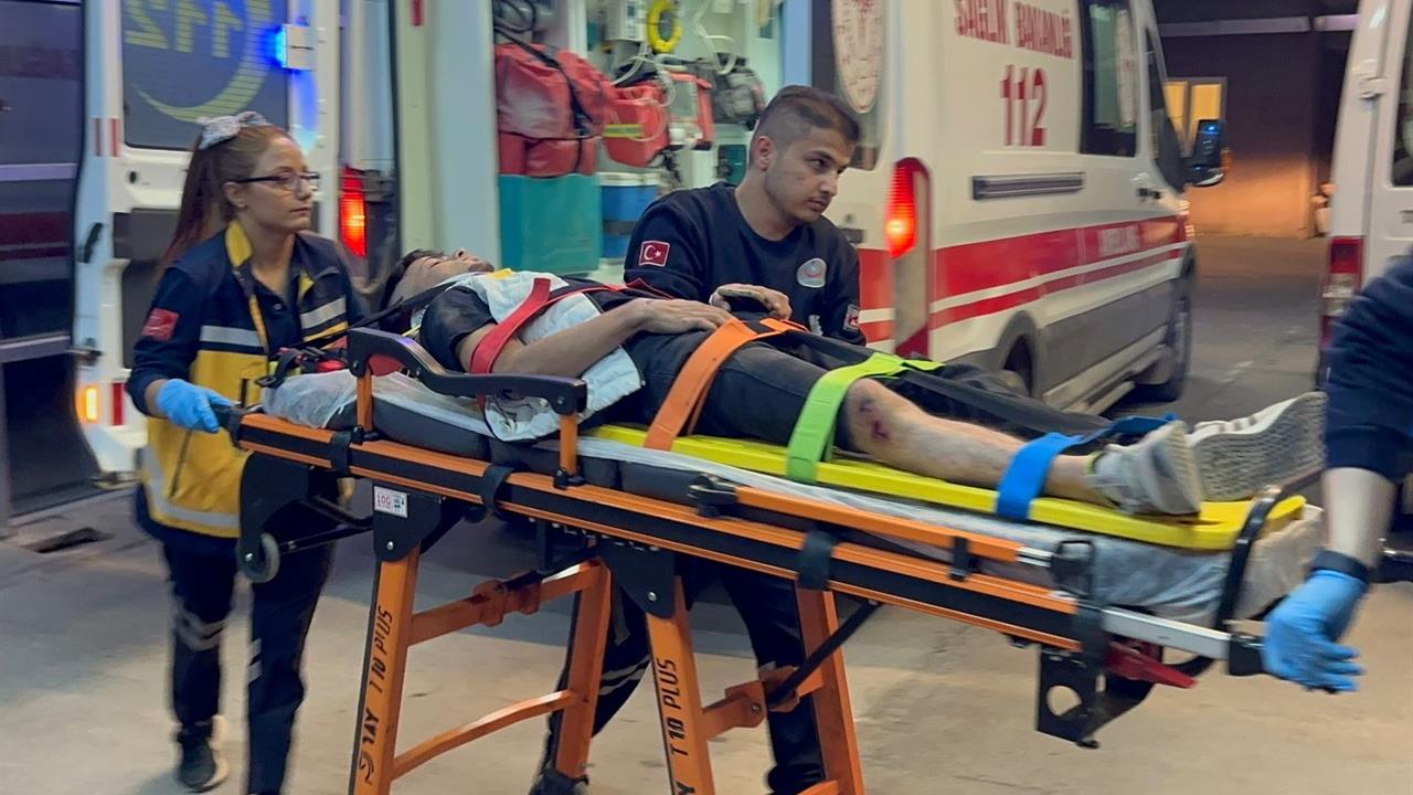 Adıyaman Merkez Kayalık Mahallesi'nde Motosiklet ve Tır Çarpıştı