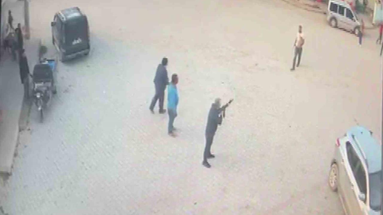 Denizli'de Yaşanan Bıçaklı Kavga Sonucu Bir Kişi Hayatını Kaybetti