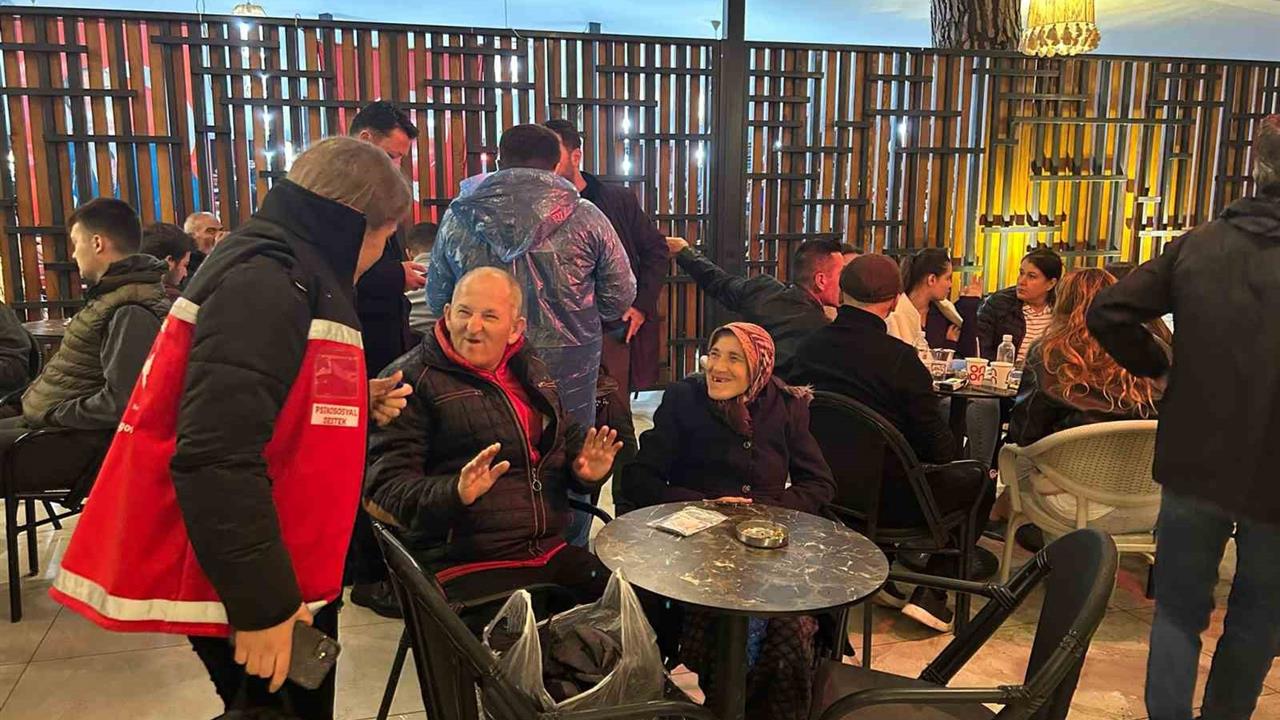 Bakan Göktaş, Balıkesir'de Deprem Sonrası 252 Kişiye Psikososyal Destek Verdiklerini Açıkladı