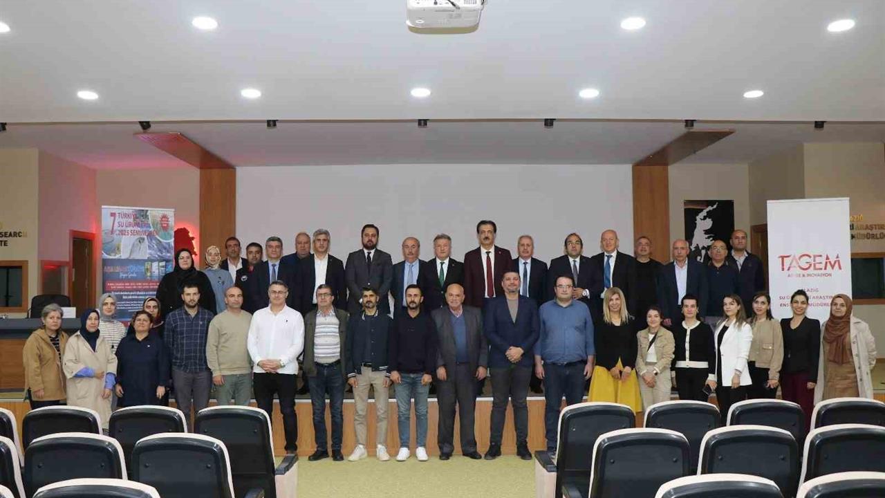 Elazığ'da Düzenlenen Su Ürünleri Semineri Sektörü Değerlendirdi