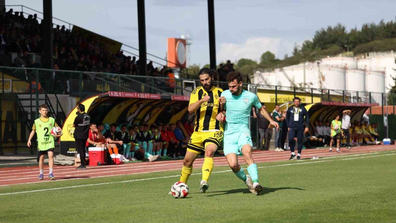 İzmir Aliağa'da Gerçekleşen Maçta Aliağa FK, 4-3 Kazandı