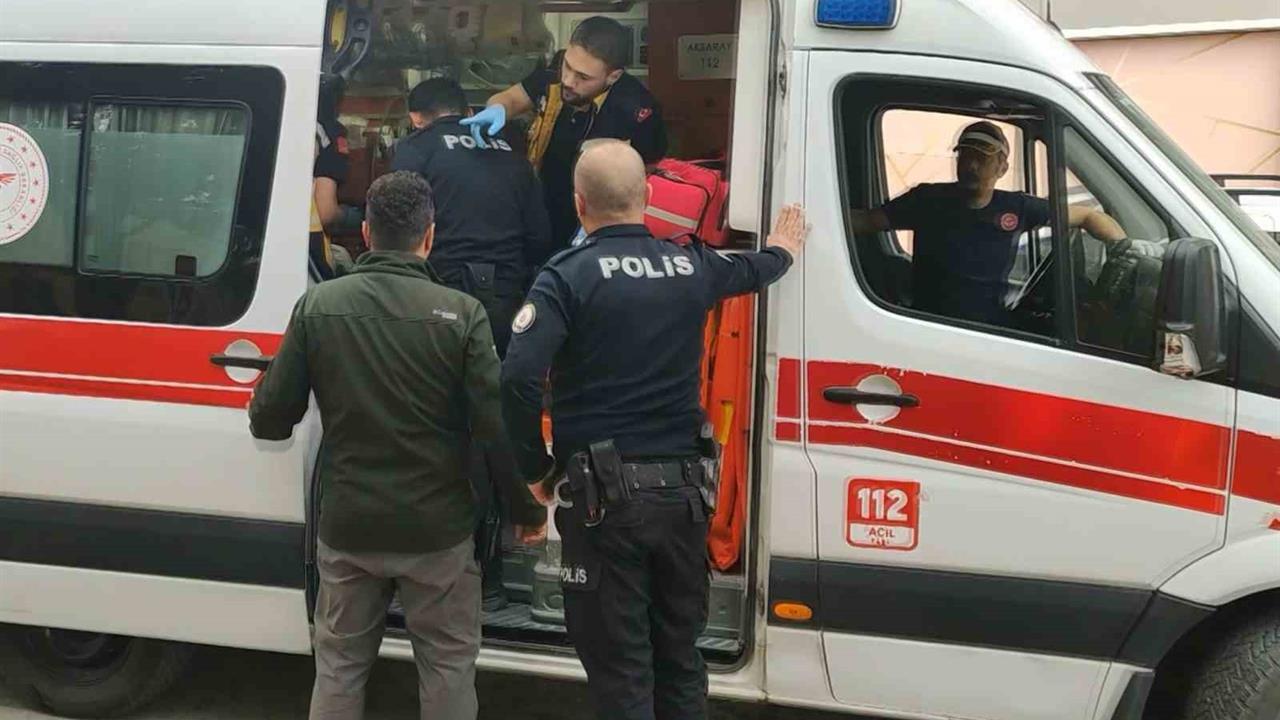 Aksaray'da Okul Çıkışı Parkta 2 Çocuk Bıçakla Yaralandı