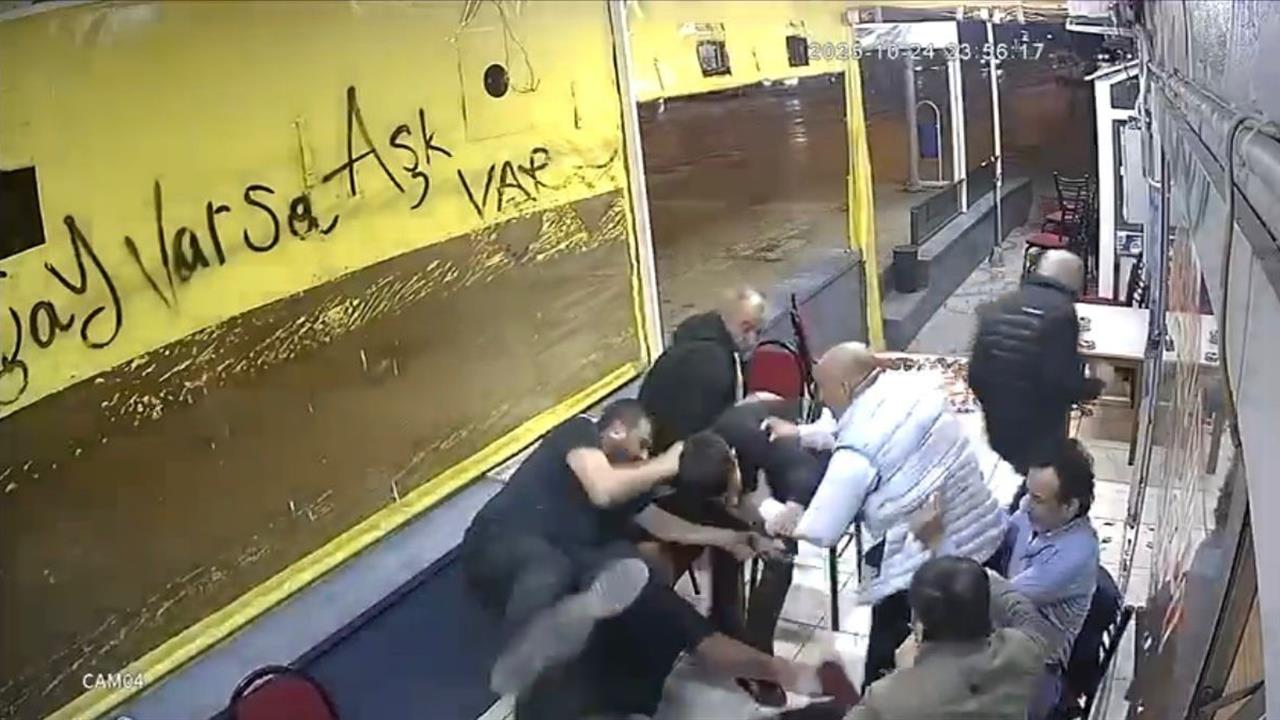 Kocaeli İzmit'te Çay Ocağında Gerçekleşen Silahlı Saldırının Zanlısı Tutuklandı