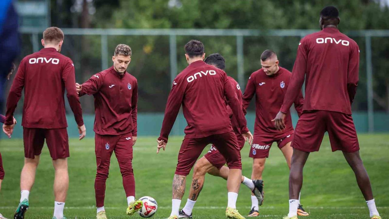 Trabzonspor, Galatasaray ile Oynayacağı Maç İçin Hazırlıklarını Sürdürüyor