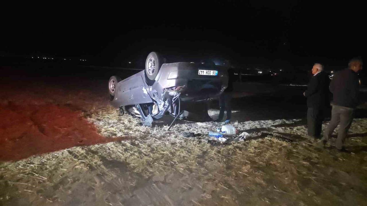 Aksaray Eskil'de Otomobil Takla Attı, 2 Kişi Yaralandı