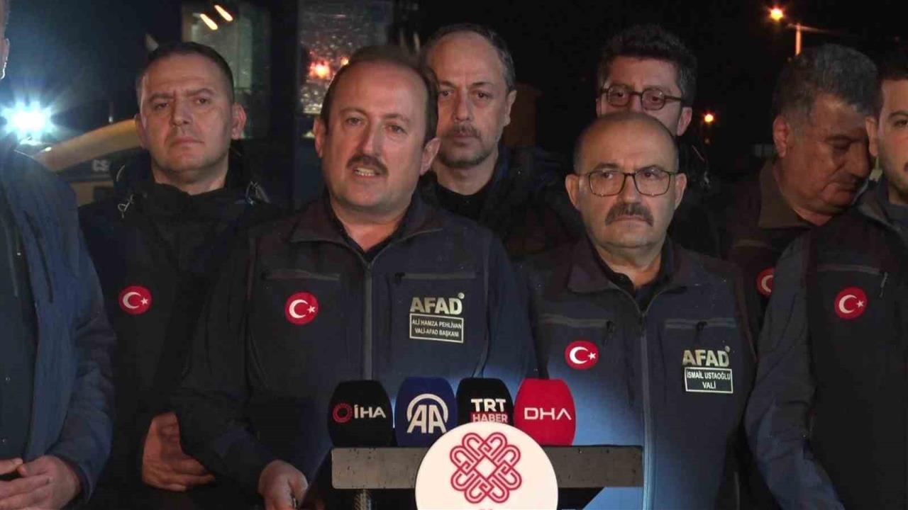 Balıkesir Sındırgı'da 10 Dönümlük Alana 100 Konteyner Kuruluyor