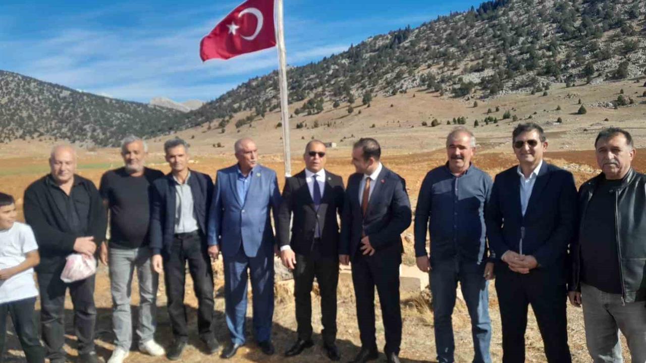 Adana Saimbeyli'de Milli Mücadele Şehitlerinin Kabirleri Yenileniyor