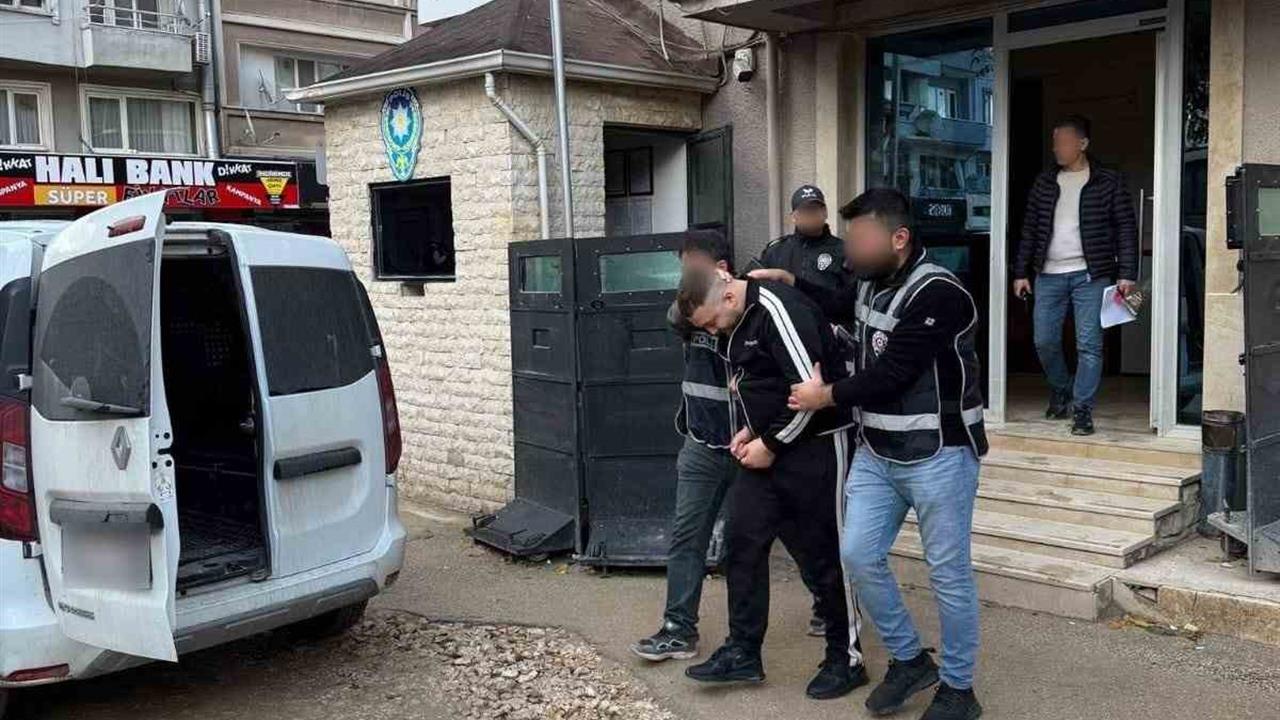 Bursa'da Bir İş Yerinin Kurşunlanması Sonrası Şüpheli O.Ö. Tutuklandı