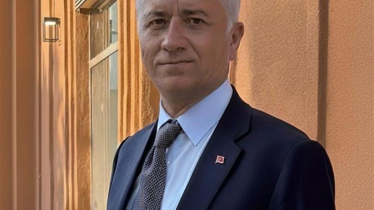 Malatya İş İnsanları Platformu Başkanı Ahmet Özköse, 29 Ekim Cumhuriyet Bayramı'nda önemli mesajlar verdi.