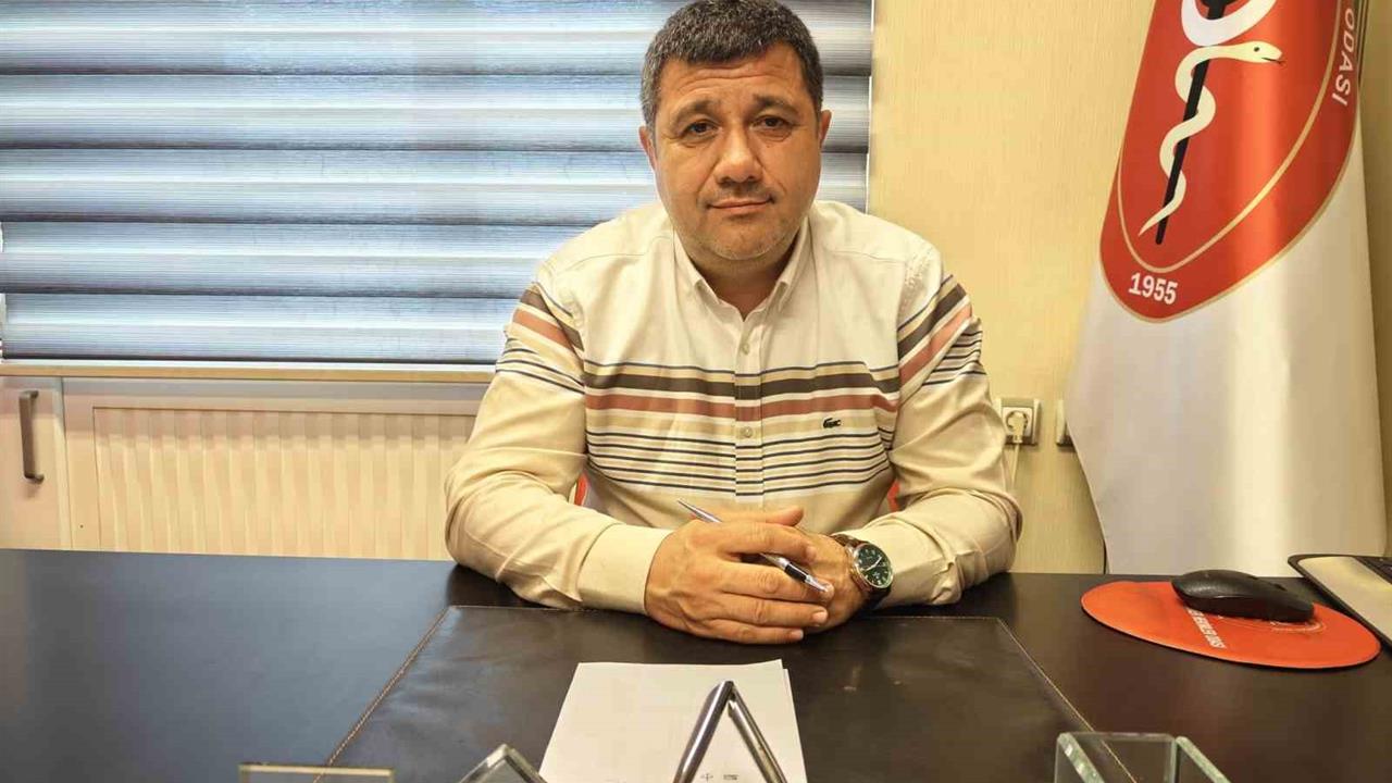 Kayseri'de Veteriner Hekimler Odası Başkanı Akgün Ergül, internetten alınan ilaçların evcil hayvanlar için tehlikeli olabileceğini belirtti.