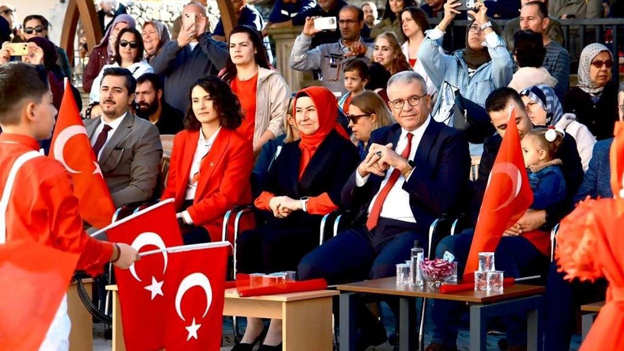 Karabiga'da Cumhuriyet'in 102. Yılı Coşkuyla Kutlandı