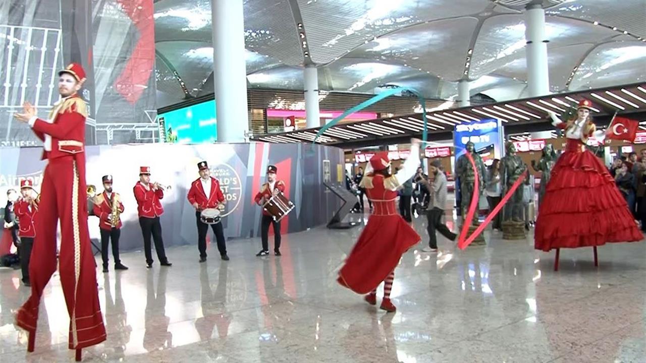 İstanbul Havalimanı'nda Cumhuriyet Bayramı Coşkuyla İdare Edildi