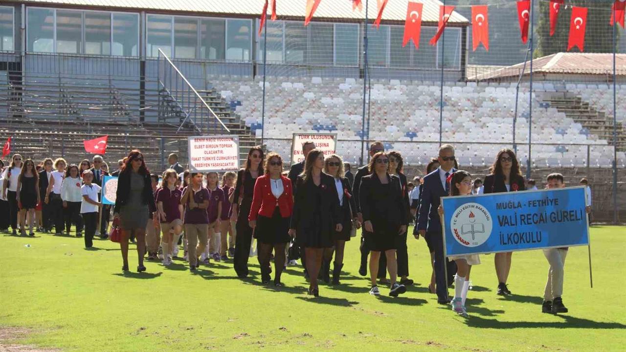 Fethiye Muğla'da Cumhuriyet Bayramı Törenleri Coşkuyla Kutlandı