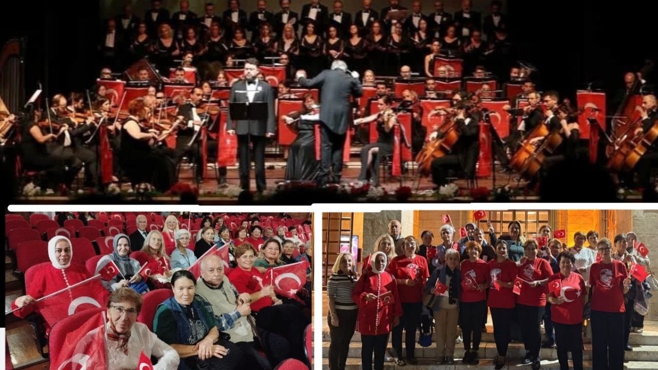 Alzheimer Hasta Yakınları Cumhuriyet Konseri'nde Rahat Bir Nefes Aldı