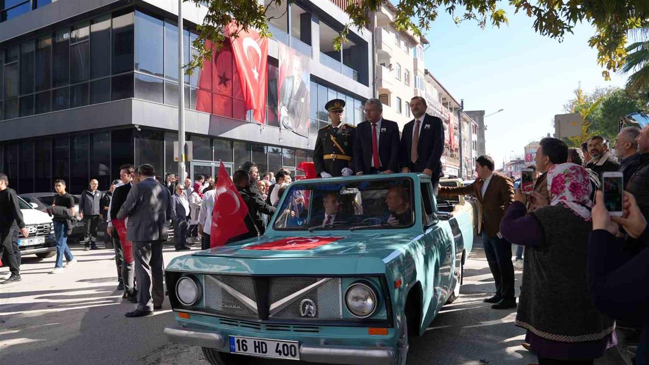 Gürsu'da Cumhuriyet Bayramı Kutlamaları Şölene Dönüştü