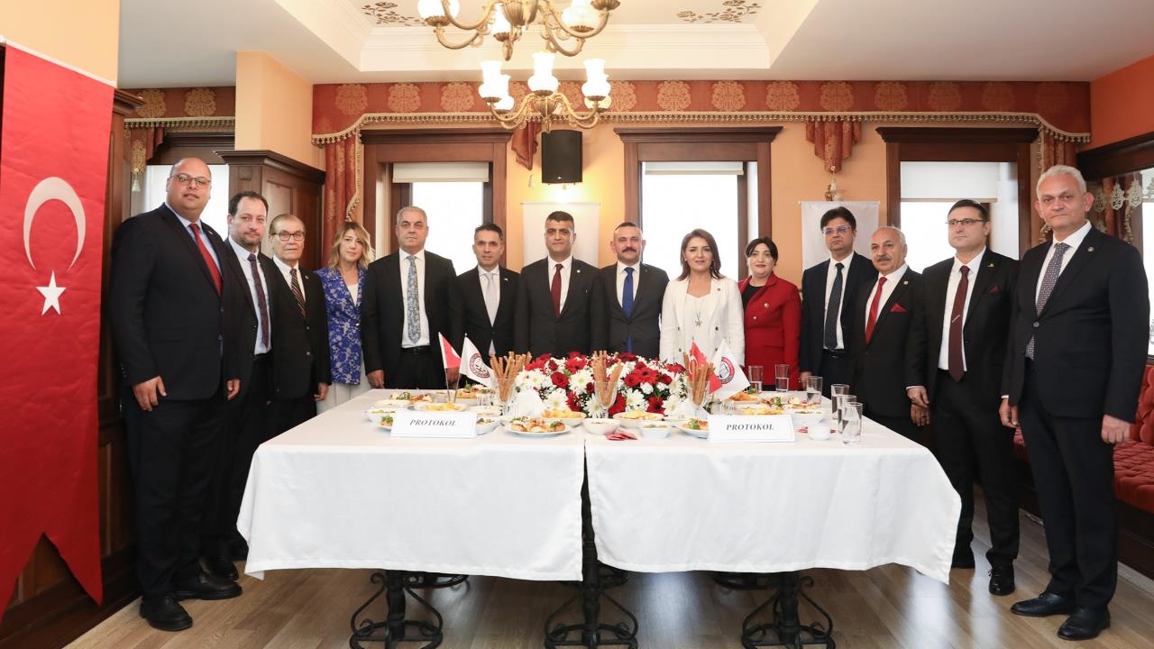 Mersin Barosu Cumhuriyet Resepsiyonu Düzenledi