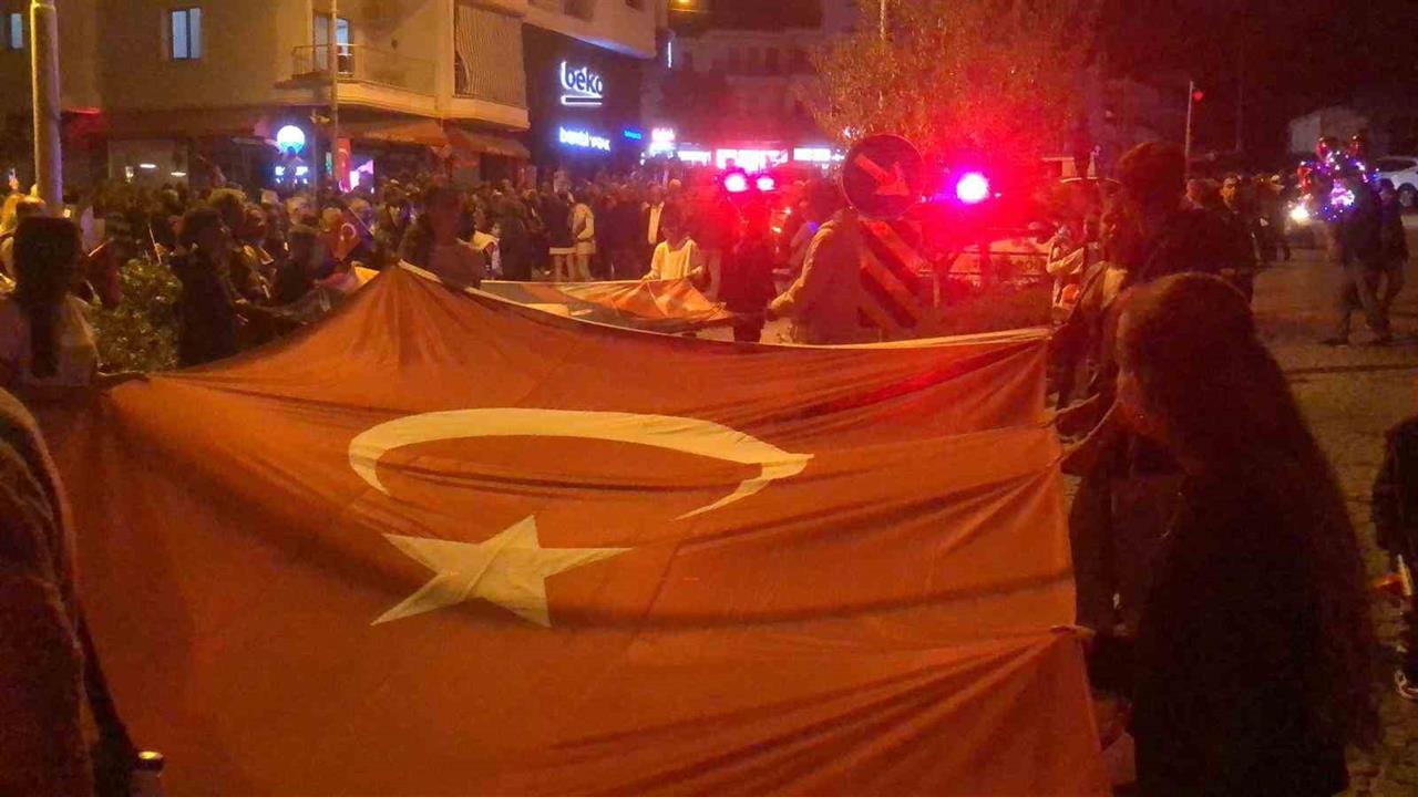 Datça'da Cumhuriyet Bayramı Coşkulu Kutlamalarla Gerçekleştirildi