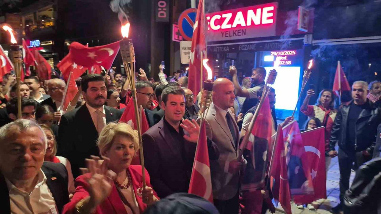 Bodrum'da Cumhuriyet Bayramı Coşkuyla Kutlandı