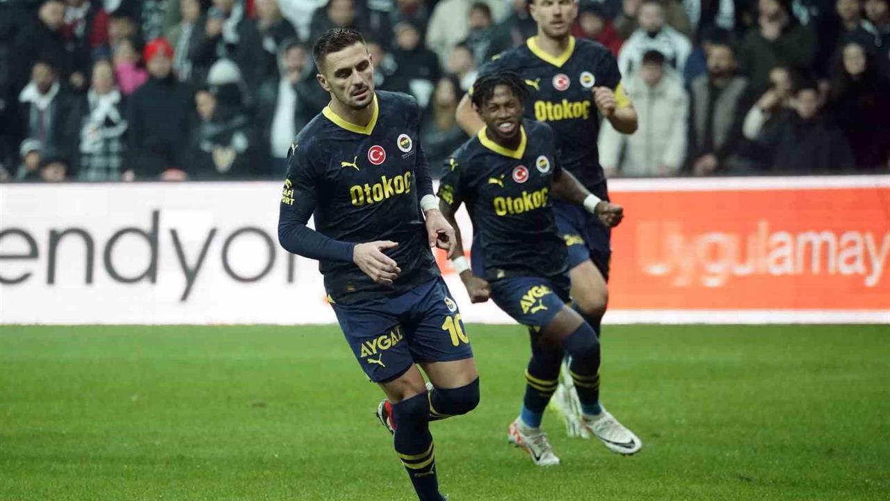 İstanbul'daki Beşiktaş-Fenerbahçe Derbilerinde Yabancı Futbolcular 140 Golün 98’ini Attı