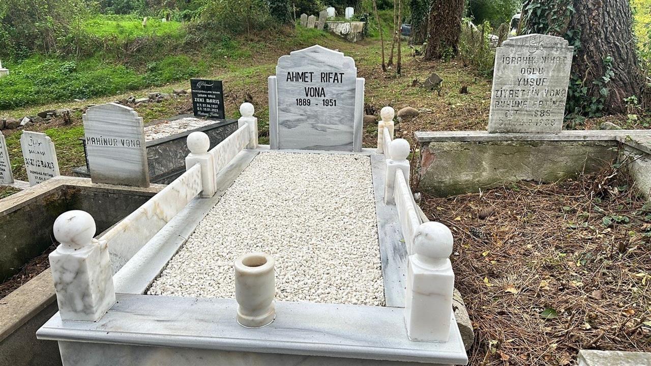 Ordu Perşembe'de Ahmet Rıfat Vona'nın Kabrinde Bakım Yapıldı