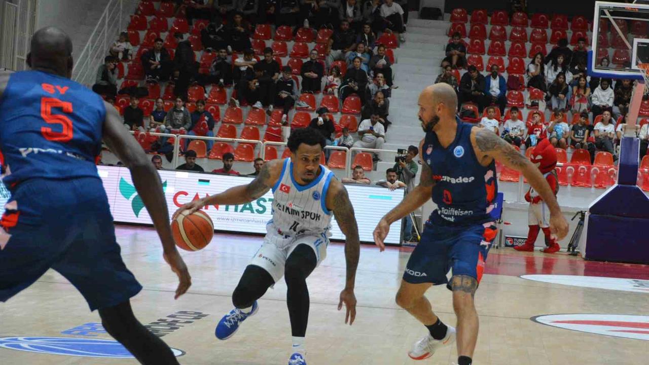 Aliağa Petkimspor, İzmir'de FIBA Europe Cup'ta 3 Maçta 2 Galibiyet Aldı