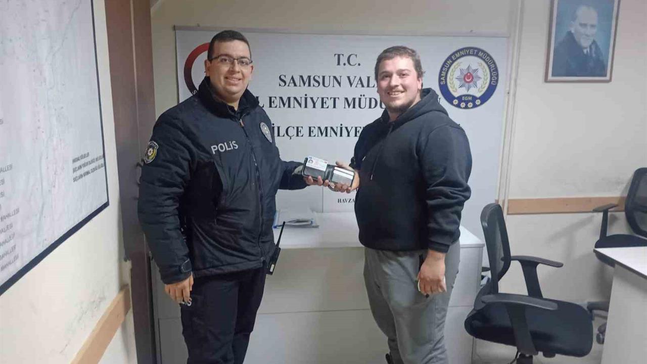 Samsun Havza'da Bulunan Kayıp Cüzdan Sahibine İade Edildi